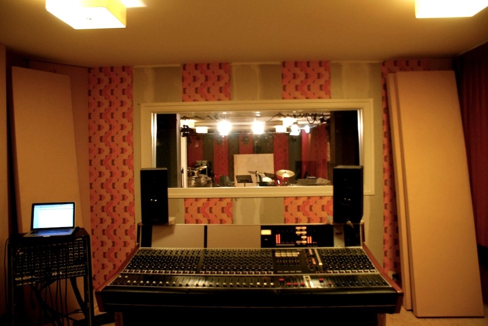 Moon Music Studios, Studio II control room, 2015