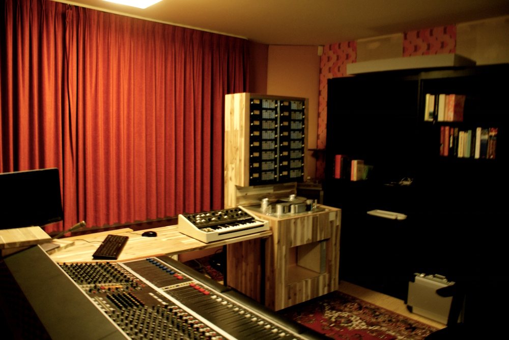 Studiomeubel / Studer A80 (2" 16 track tape recorder), 18 februari 2015