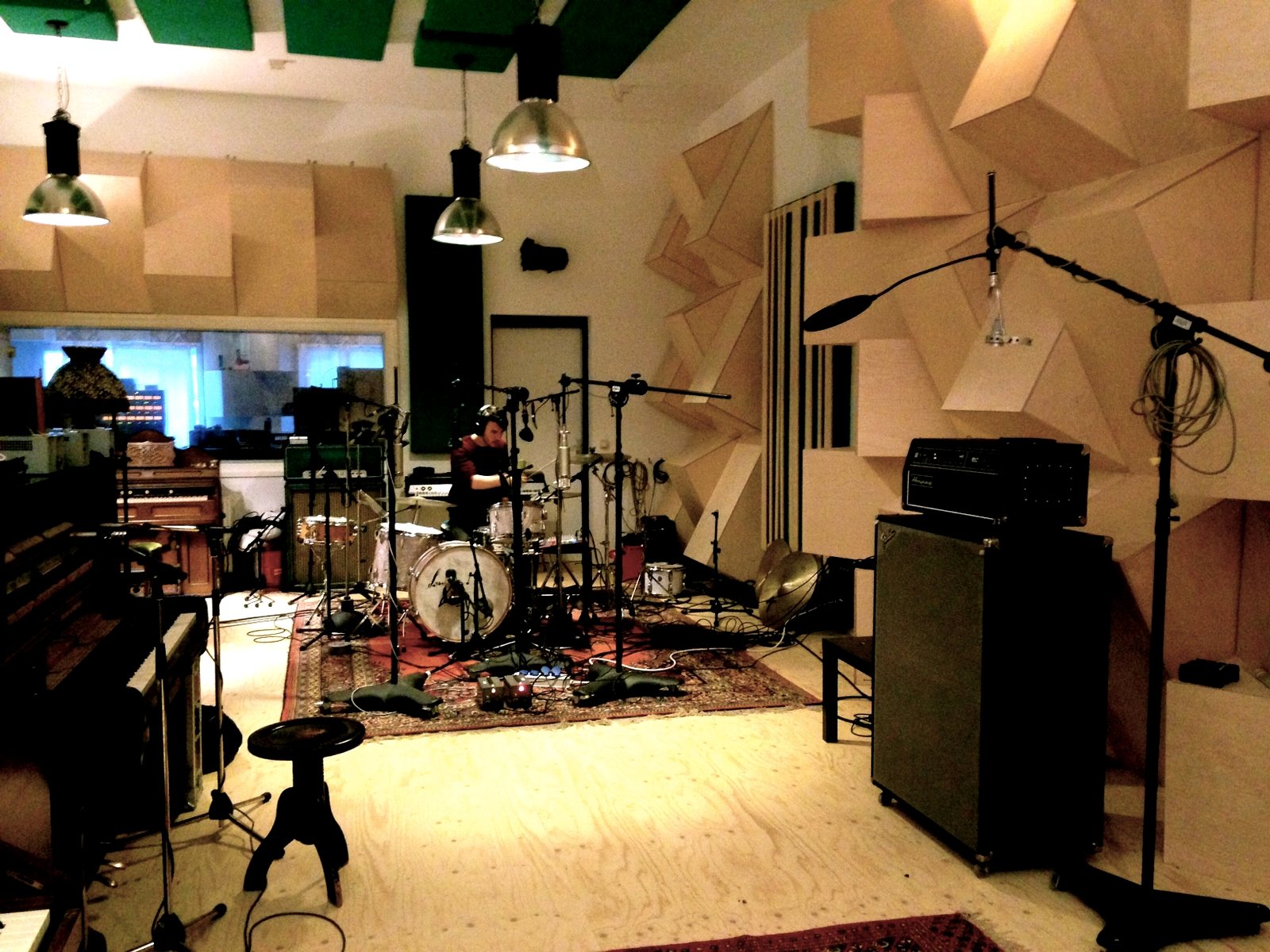 Convoy - Recording drums & bass, 16 december 2015