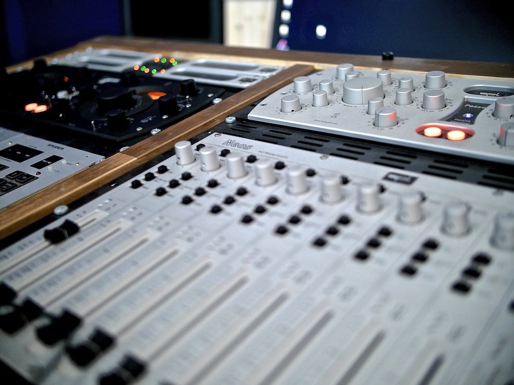 SPL - IRON mastering compressor, 11 juni 2016