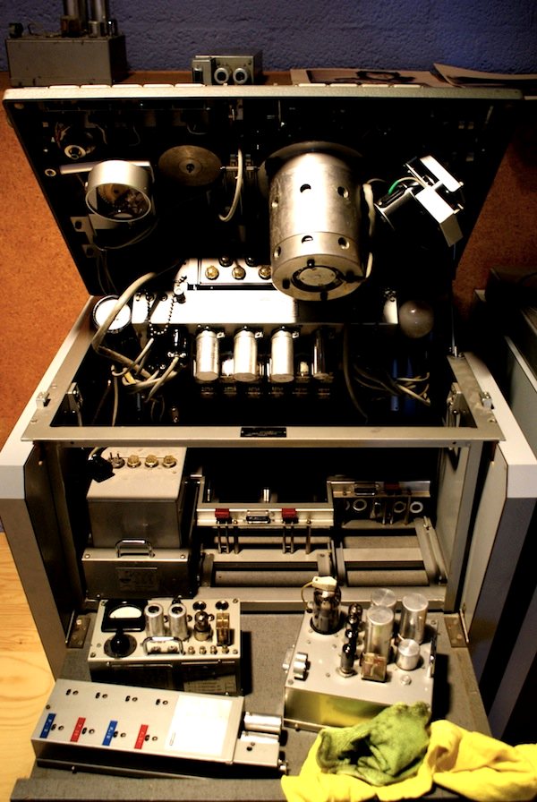 Cleaning the Studer, 19 juli 2014