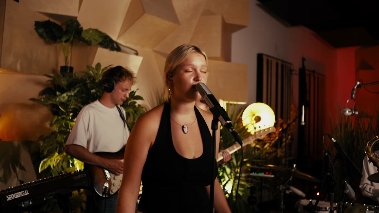 FÄM, 27 tapes session at Moon Music Studios